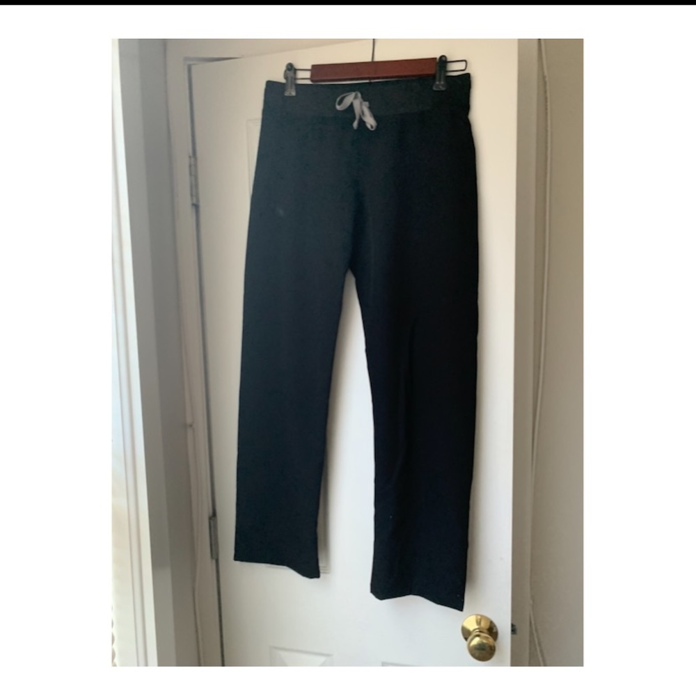 Livingston Basic Scrub Pants